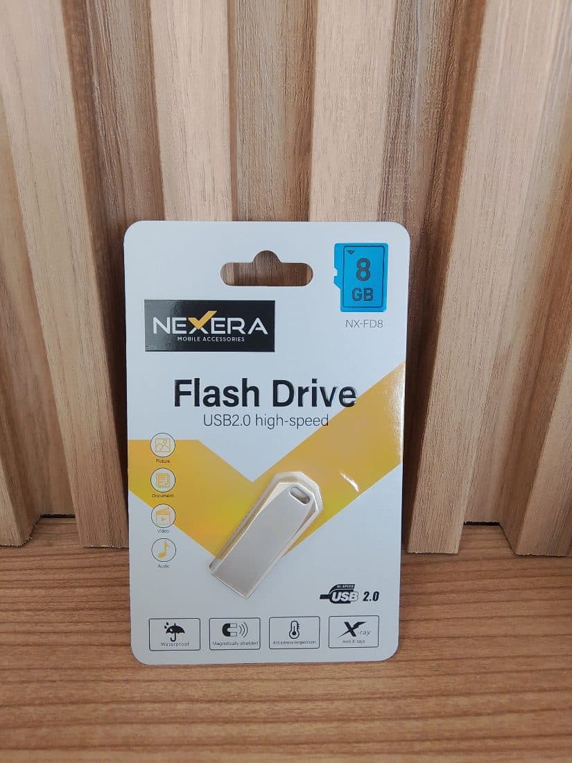 Nexera Flash Drive 8GB